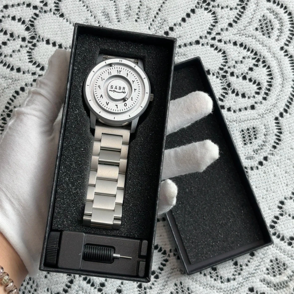 sabr Arabic Numerals Alloy Quartz Watches Men's Magnetic Bead Watches Top Luxury Mirrorless Quartz Watches