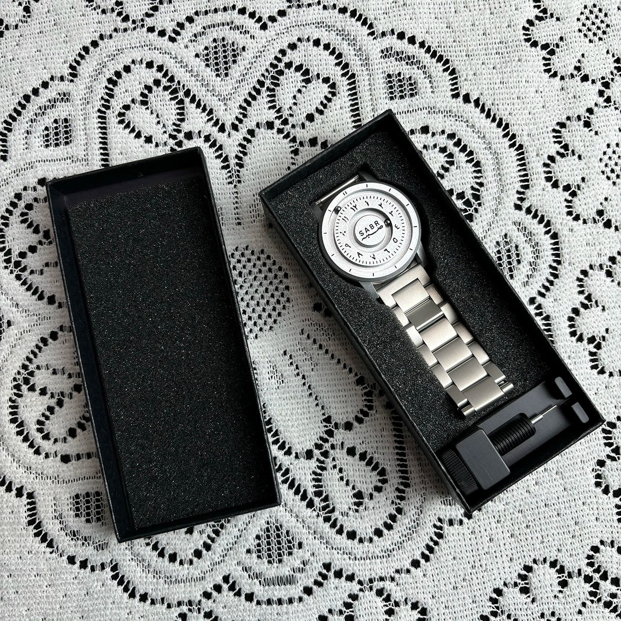 sabr Arabic Numerals Alloy Quartz Watches Men's Magnetic Bead Watches Top Luxury Mirrorless Quartz Watches