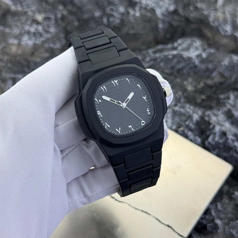 Gentlemen's Classic Quartz Watch Featuring a Smooth Resin Bracelet, Arabic Numerals on the Dial, and a Business Casual Aesthetic. A Removal Tool is Provided.