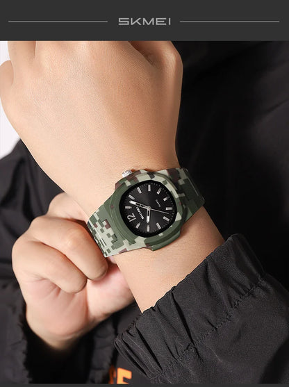 This elegant timepiece offers a sophisticated aesthetic, perfect for any occasion. Its analog display provides a classic and timeless look. Furthermore, the 50M water resistance ensures durability and practicality for everyday wear. The simple yet refined